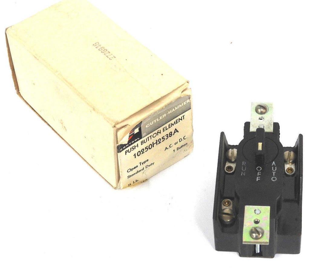Used NIB CUTLER-HAMMER 10250H2538A PUSH BUTTON ELEMENT 600V