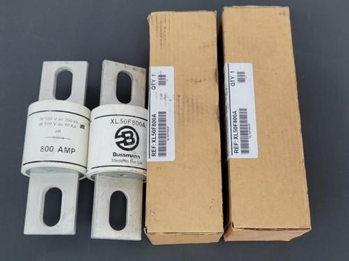 Used LOT OF 2 COOPER BUSSMANN XL50F800A SEMICONDUCTOR FUSES 500V 800A