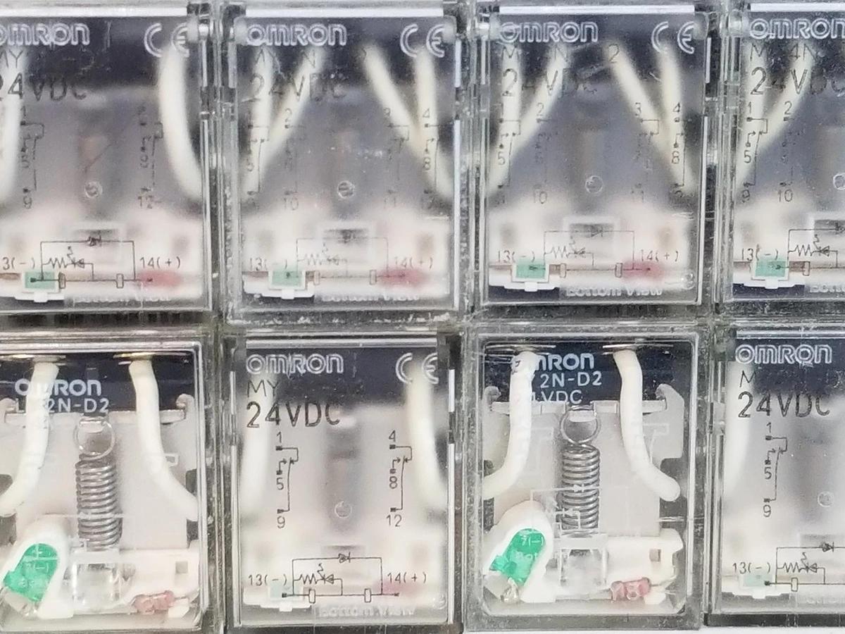 Used LOT OF 10 OMRON LY2N-D2 RELAYS LY2ND2, 24VDC