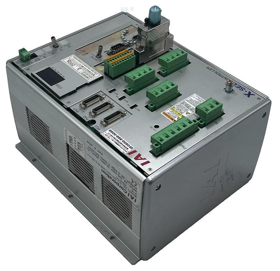 Used IAI XSEL-Q-3-400A-200A-200AB-DV-E-EEE-0-3 DeviceNet 3-Axis XSEL Controller