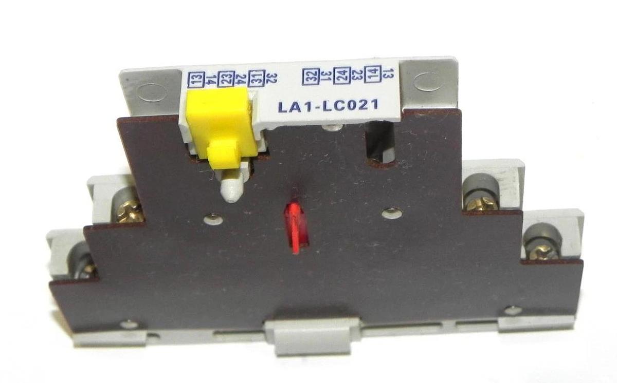 Used TELEMECANIQUE LA1-LC021 INTEGRAL STARTER AUX CONTACT LA1LC021 600VAC 6A