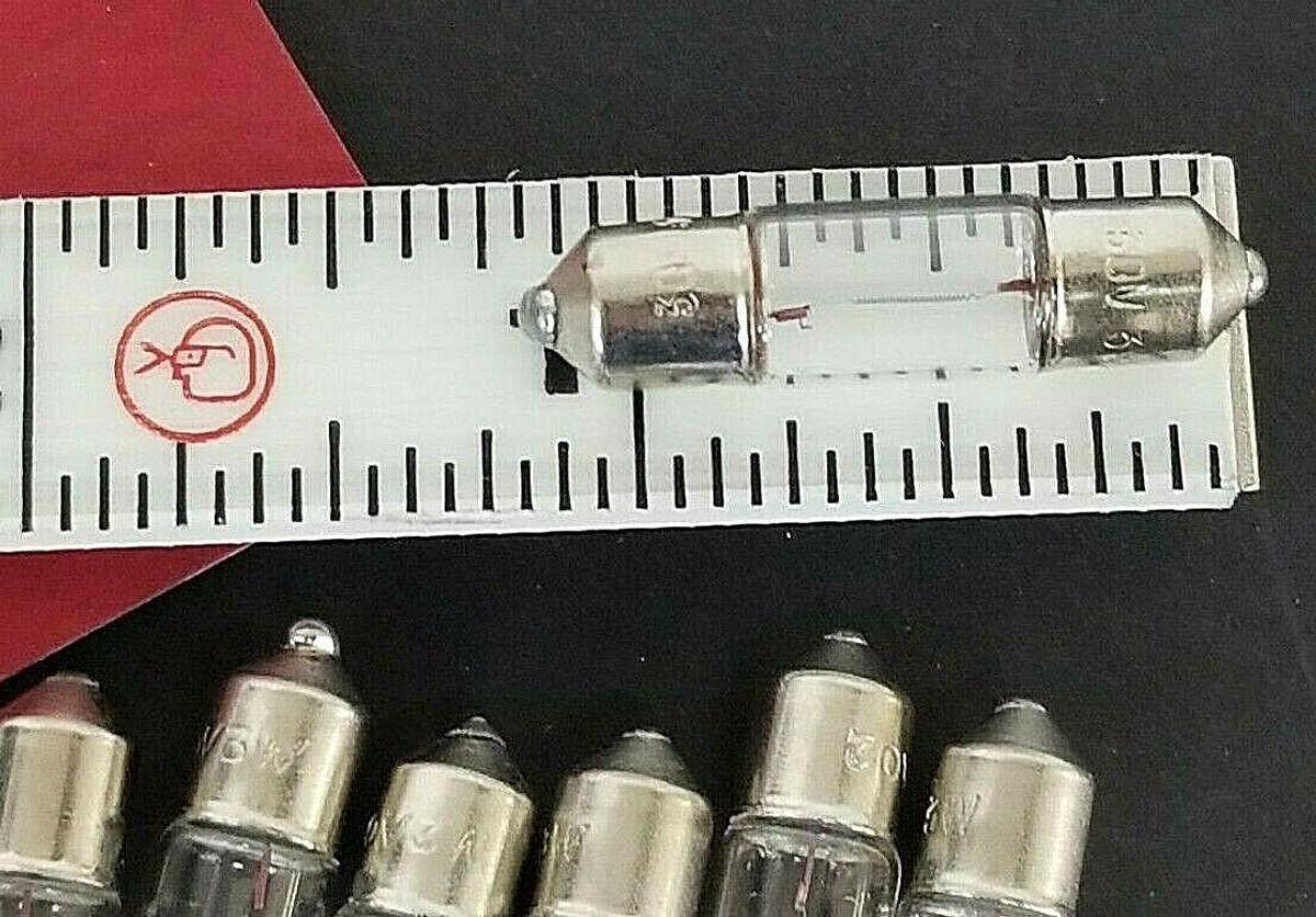 Used LOT OF 9 NEW DORNIER 380411 BULBS, 186-06673, SL-24V3WS7380411, 30V, 3W