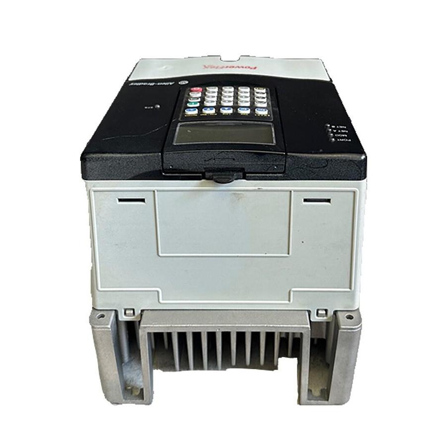 Used ALLEN BRADLEY 20AD5P0A3AYNNNC0 /A PowerFlex 70 AC DRIVE 2.2kW/3HP W/ 20-HIM-A3