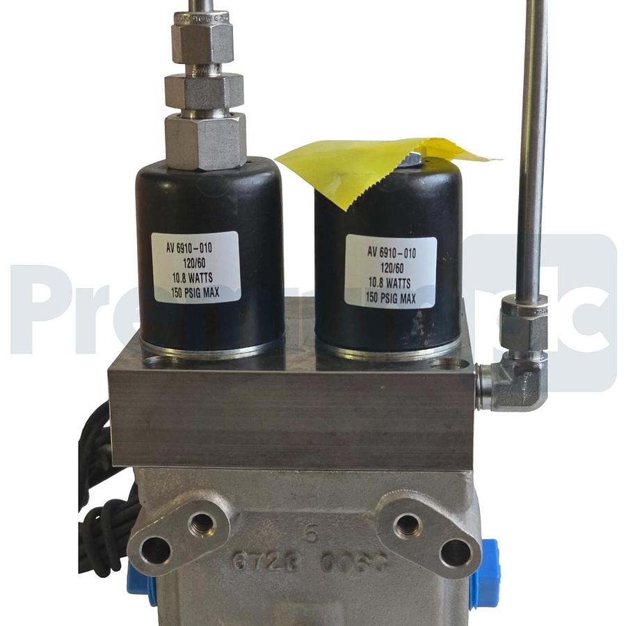 Automatic Valve AVCO B7122-145 Solenoid Valve 150PSIG w/2x 6910-010 Coils NSMP