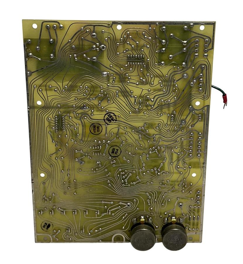Used YORK 031-00221D001-P / 03100221D001P / 03536B1100 LOGIC CONTROL BOARD USNP