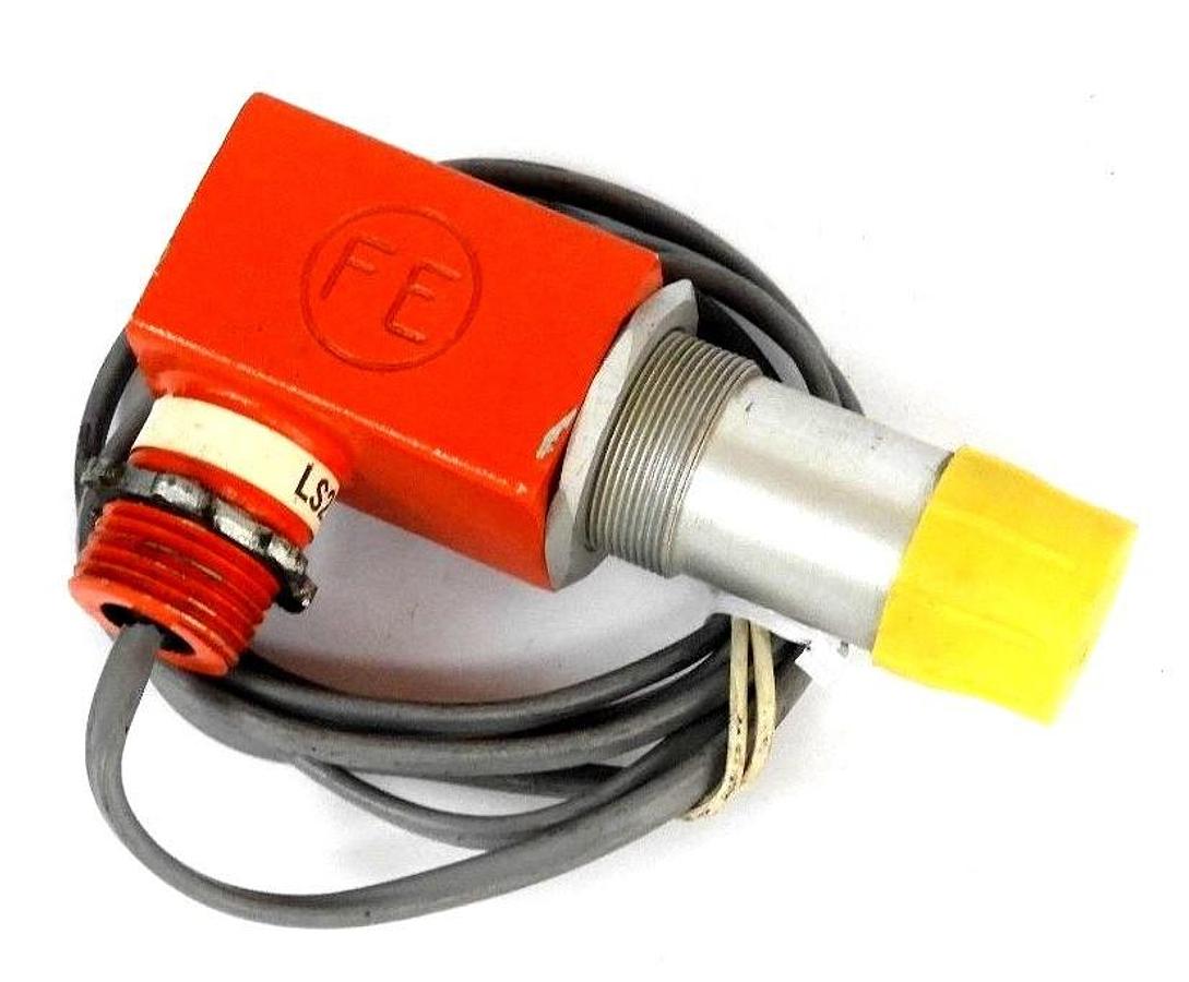 Used HONEYWELL LS2C PHOTOELECTRIC SWITCH