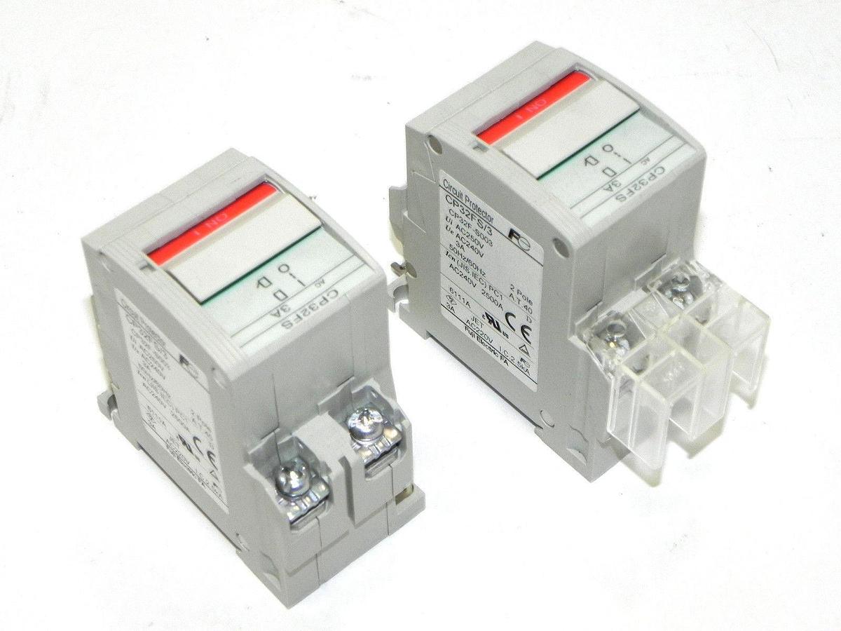 Used LOT OF 2 FUJI CP32FS/3 CIRCUIT BREAKERS 2P, 3A, 50/60HZ