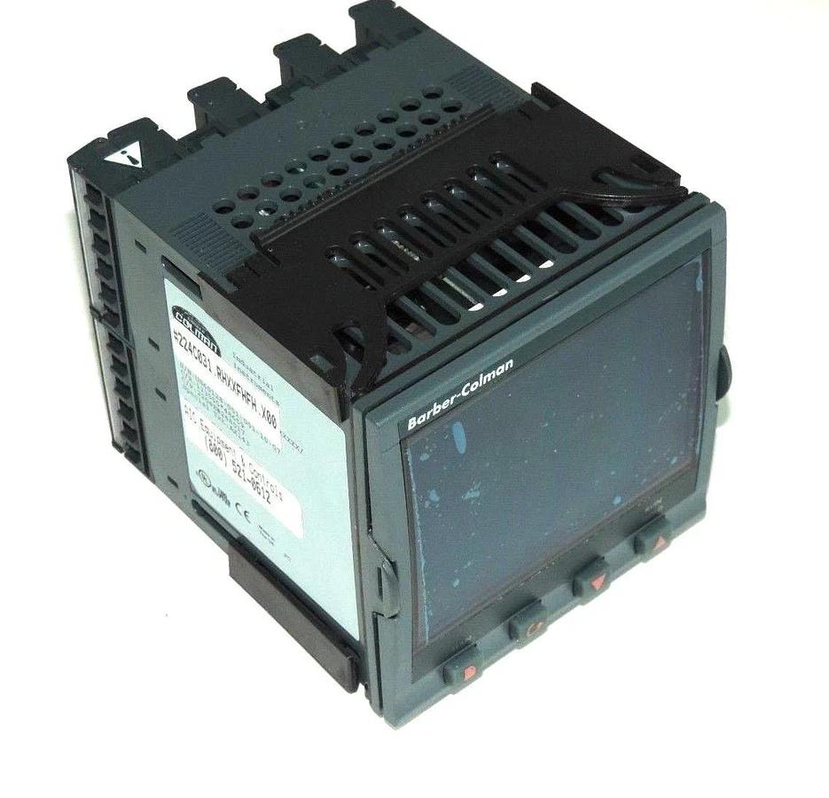 Used NIB BARBER-COLMAN 224C031.RHXXFHFH.X00 TEMPERATURE CONTROLLER 2204 SERIES