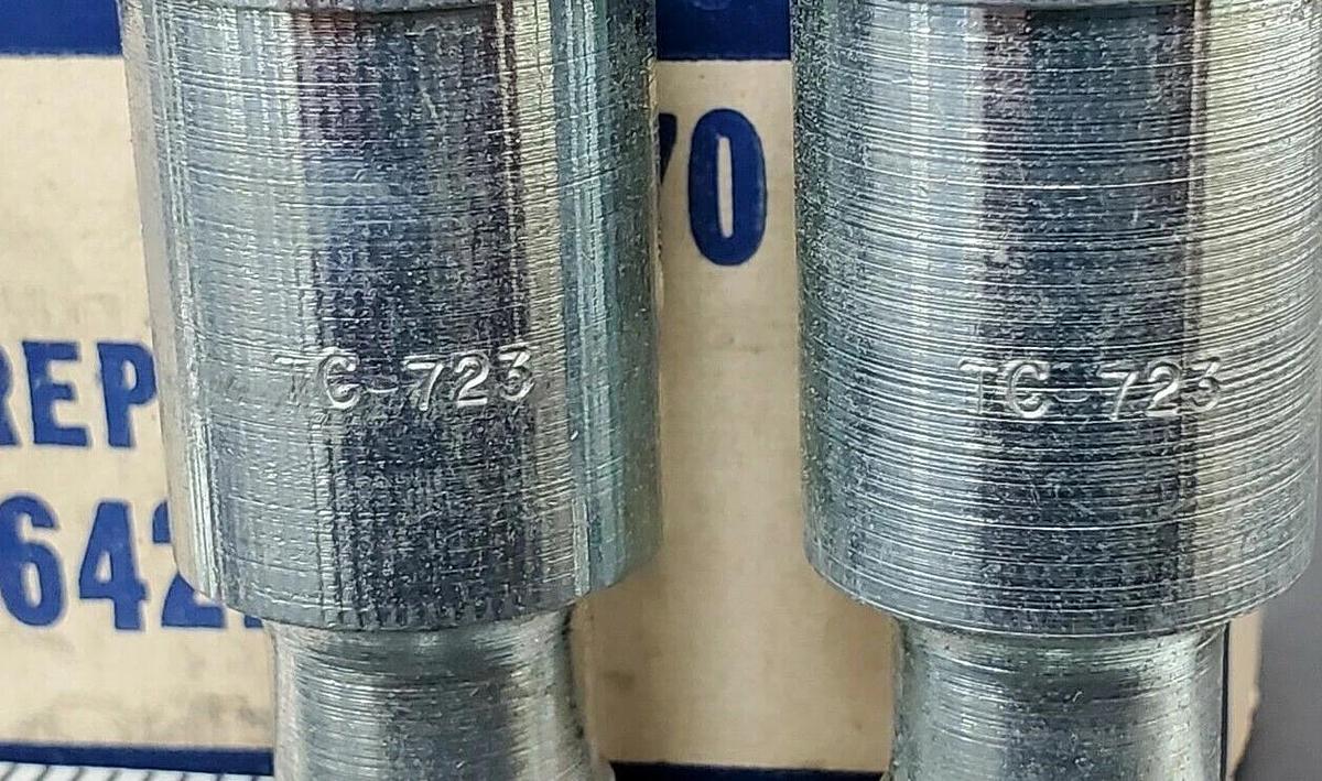LOT OF 2 NIB BOWMAN 24070 P.C.V. VALVES (REPLACE 6422718)