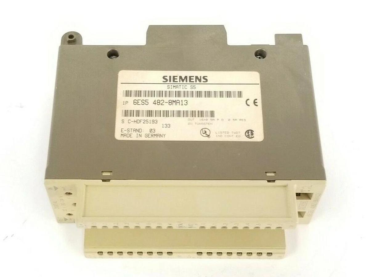 Used SIEMENS 6ES5 482-8MA13 SIMATIC S5 DIGITAL I/O MODULE, 24VDC, 6ES54828MA13