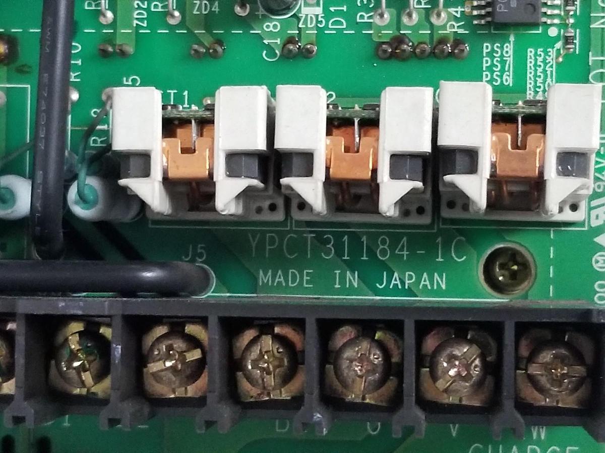 Used YASKAWA YPCT31184-1C CONTROL BOARD W/ 7MBR25NF120 TRANSISTOR HE2aN-DC24V RELAY