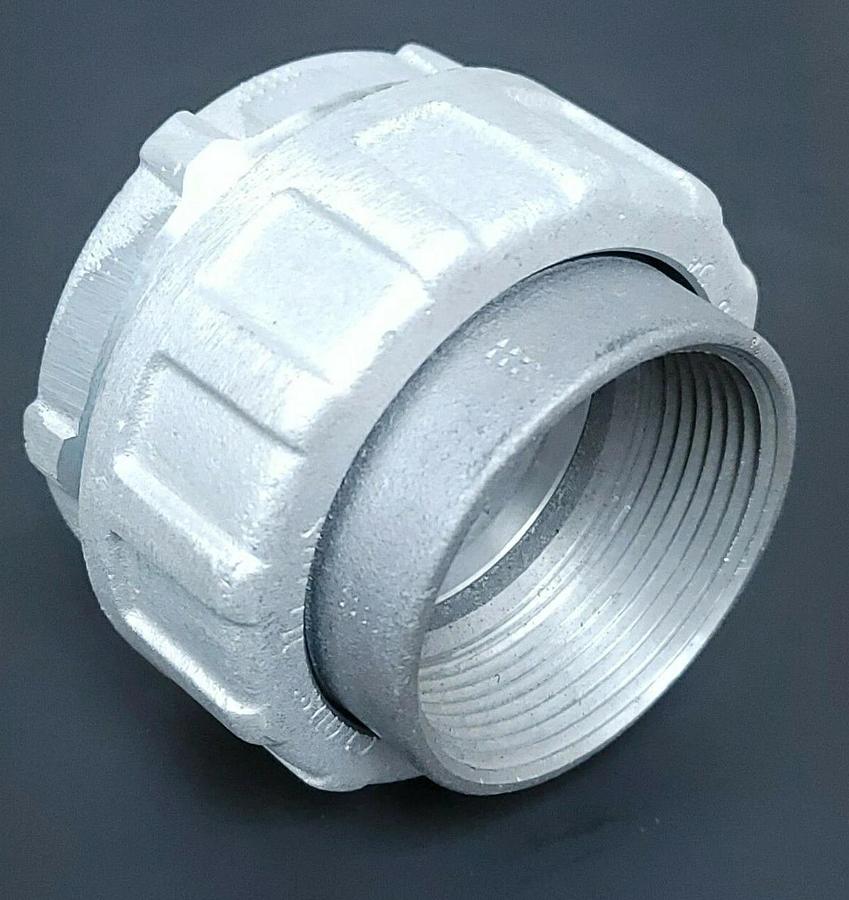 Used NIB CROUSE-HINDS UNF 705-SA ALUMINUM FEMALE UNION 2-1/2'' UNF705SA