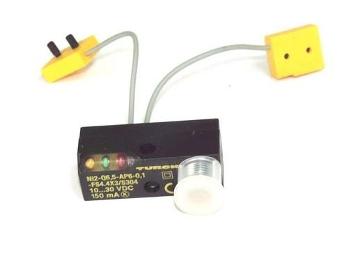 Used NEW TURCK NI2-Q6,5-AP6-0,1-FS4.4X3/S304 PROXIMITY SWITCH IDENT NO. 1650048