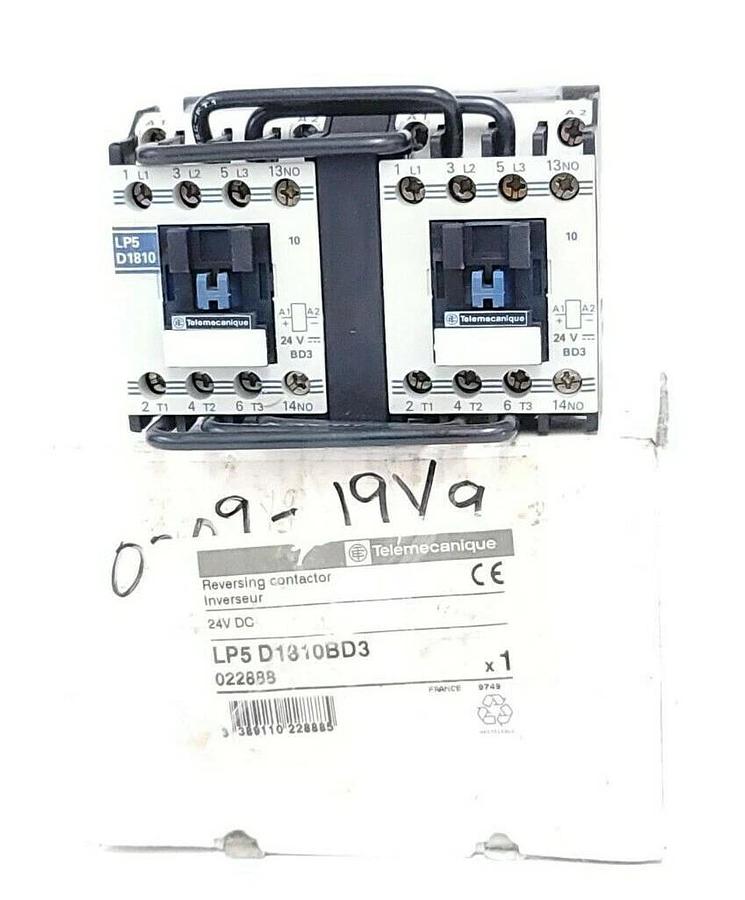 Used NIB TELEMECANIQUE LP5D1810BD3 REVERSING CONTACTOR 24VDC
