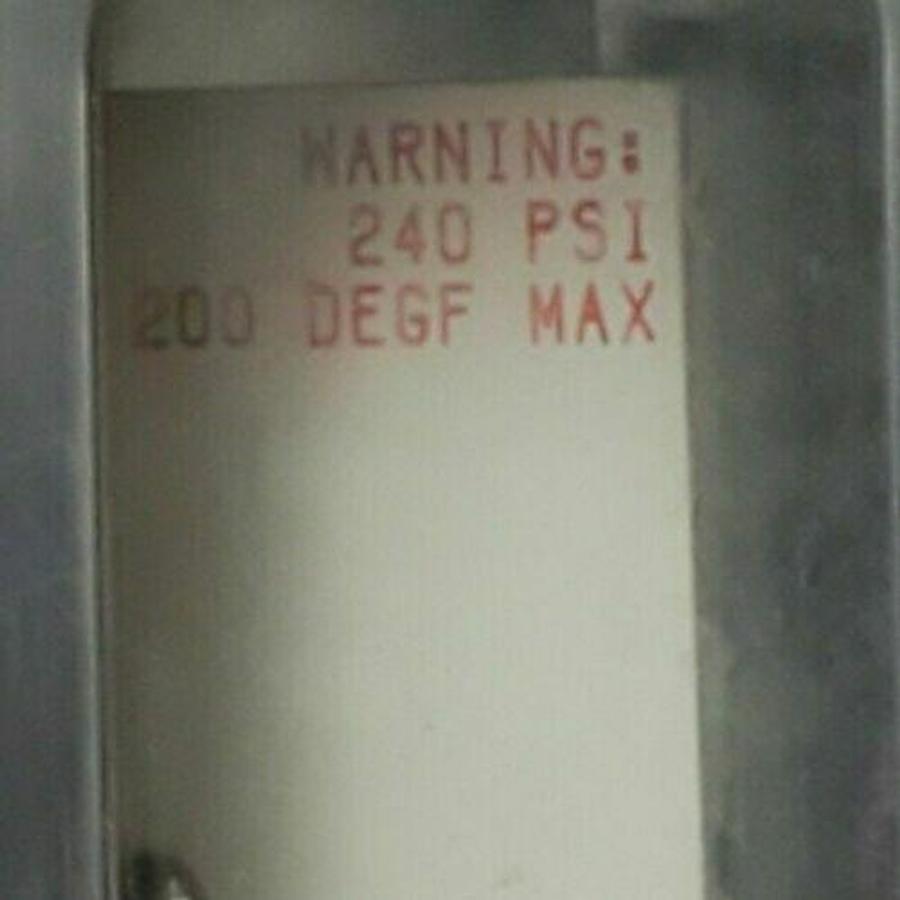 Used WALLACE & TIERNAN PENNWALT 5210P02112XXIC456SX FLOW METER 0-60LTR/MIN DI WATER