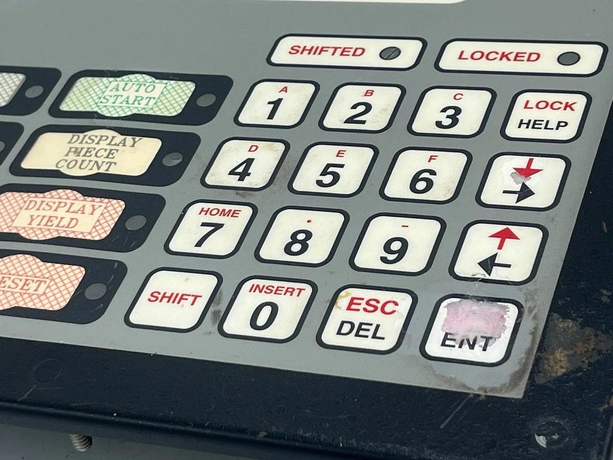 Used Quartech 601P94H02 9900 Series Circuit Board w/ Operator Interface Keypad