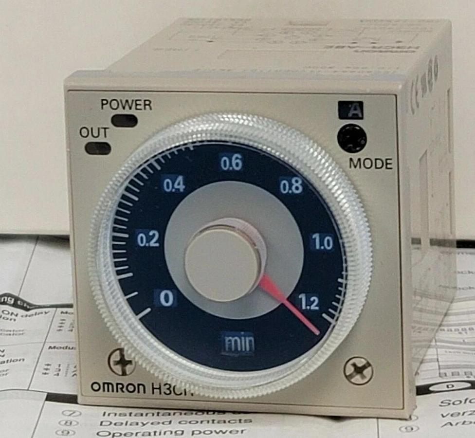 Used LOT OF 2 NIB OMRON H3CR-A8E SOLID STATE TIMERS H3CR, 0.05S-300H