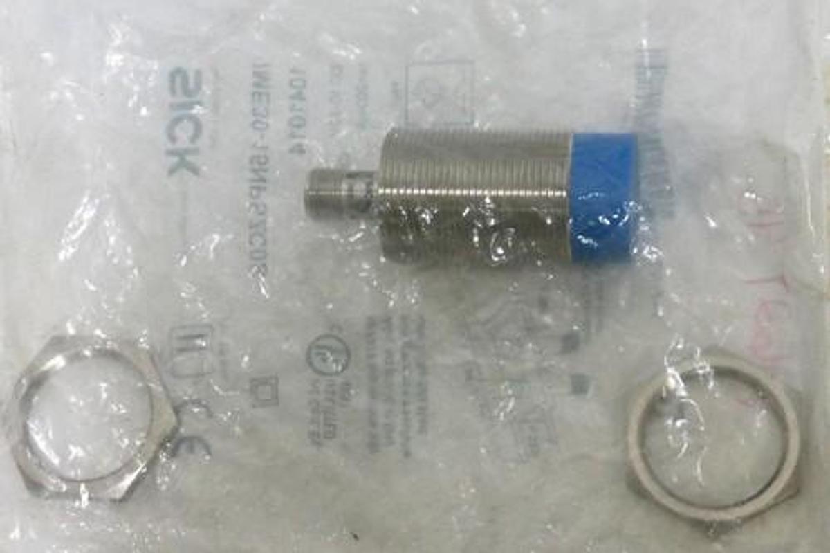 NEW SICK 1041014 SENSOR IME30-15NPSZC0S DC 10-30V, Sn=15mm