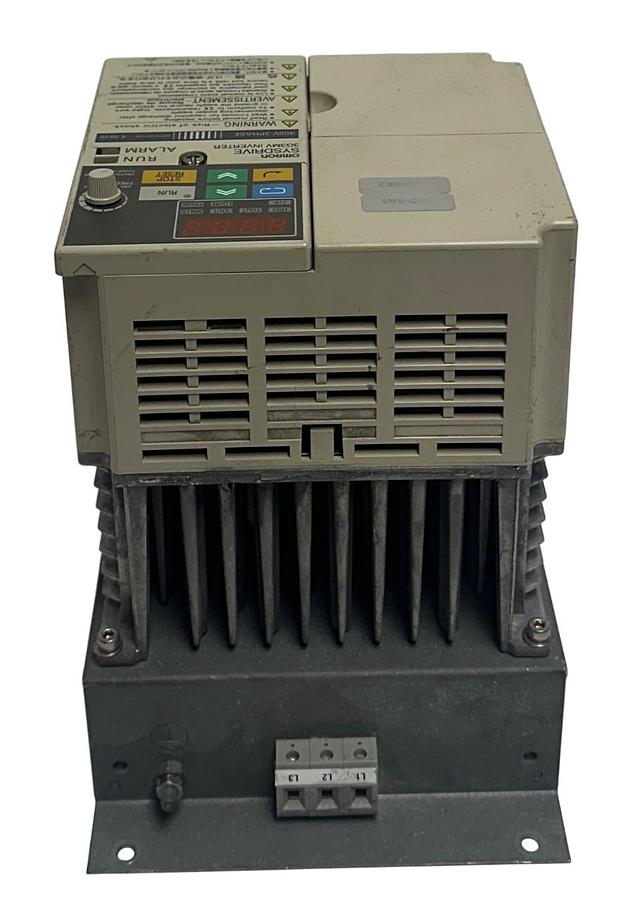 Used OMRON 3G3MV-A4040 / 3G3MVA4040 SYSDRIVE INVERTER W/ 3G3MV-PFI3020-D FILTER USNP