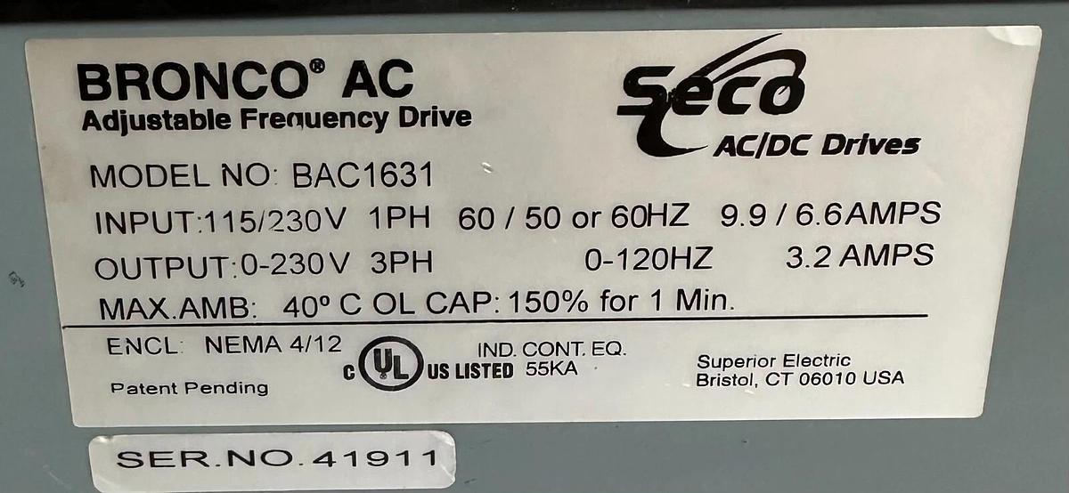 Used SUPERIOR ELECTRIC SECO BAC1631 BRONCO AC DRIVE *TOGGLE SWITCHES BROKEN*