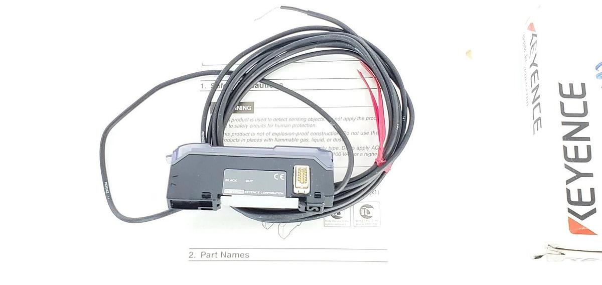 Used NIB KEYENCE FS-V22RP FIBER AMPLIFIER DUAL DIGITAL SENSOR FSV22RP