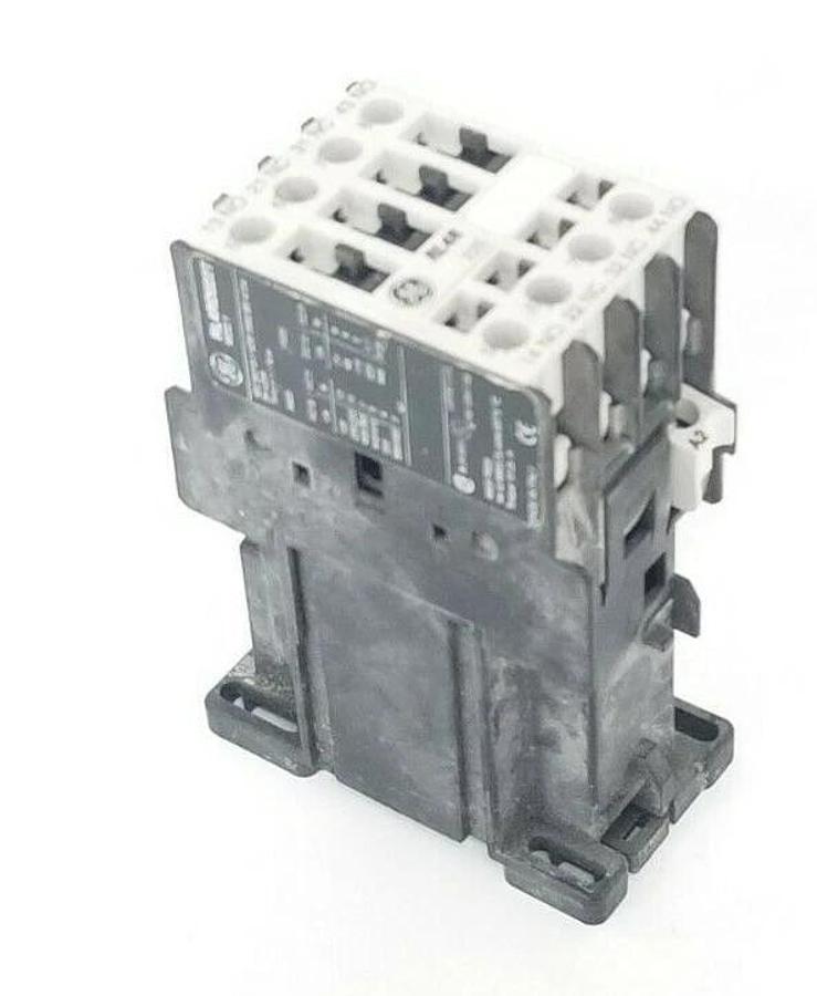 Used GENERAL ELECTRIC RL4RD022T OVERLOAD RELAY W/ LB1DD COIL 24VDC C660-00 MOD. 1