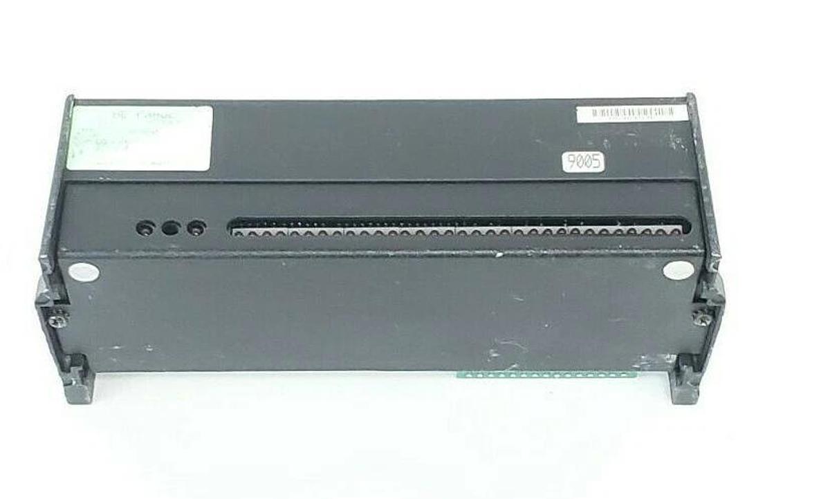 Used GE FANUC IC660EBD024 ELECTR. MODULE 2/24 VDC SOURCE I/O 32 CIRCUIT