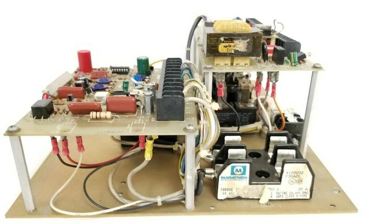 Used POLYSPEDE RSC-300 ADJ. SPEED DRIVE OPTION: S21, J2 INPUT: 230V, E1530-052