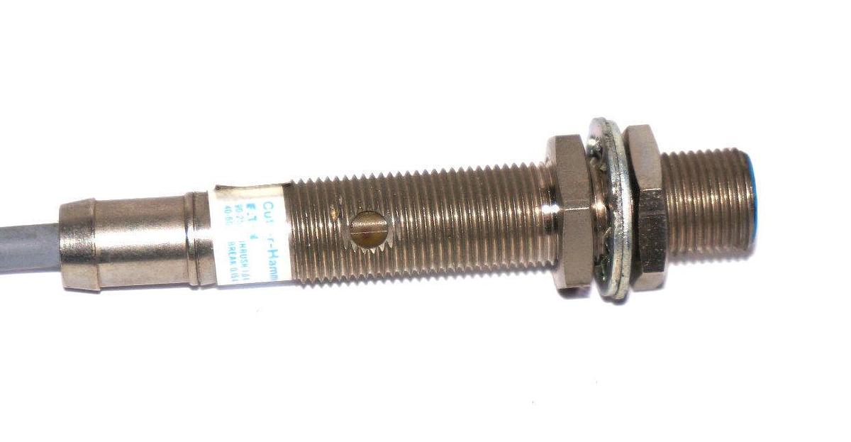 Used CUTLER HAMMER E57MAL12A2 PROXIMITY SENSOR SER. B1