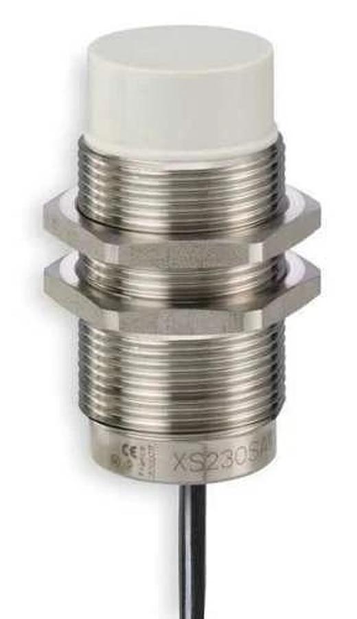 Used NIB F/S TELEMECANIQUE XS230SANAL2 INDUCTIVE PROXIMITY SENSOR CYL. M30 12-24V
