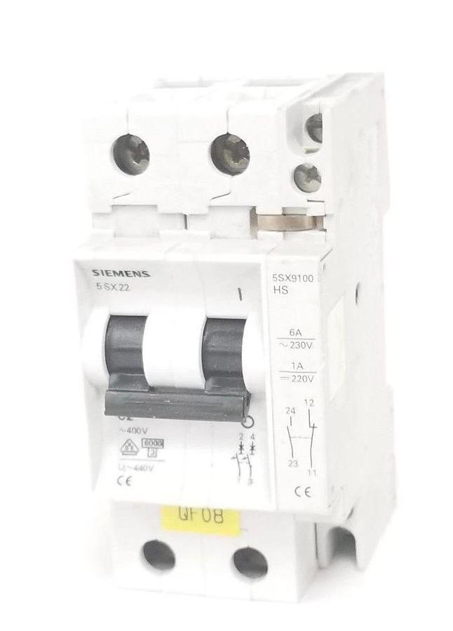 Used SIEMENS 5SX22C2 CIRCUIT BREAKER 5SX22, 480V AC W/ 5SX9100HS CONTACT BLOCK