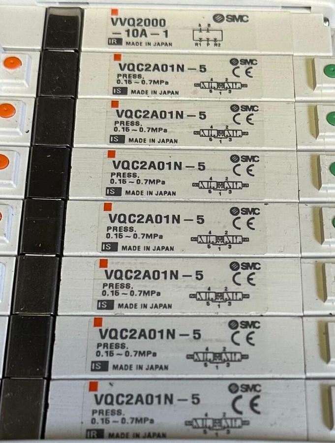 Used SMC EX250-SDN1 / EX250SDN1 EX250 SI DeviceNet INTERFACE W/ VQC2A01N-5 SOLENOIDS