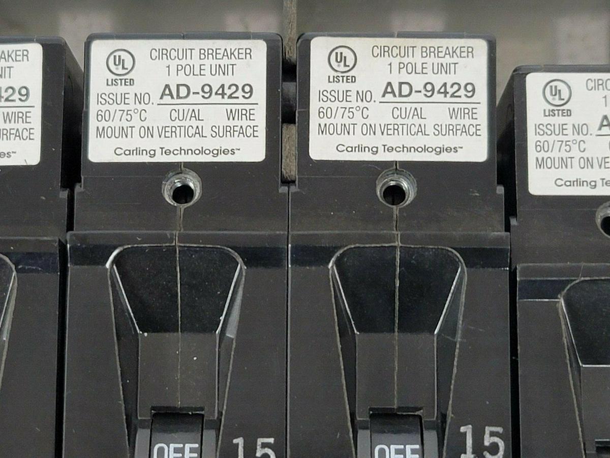 Used LOT OF 6 NEW CARLING SWITCH EA2-B0-16-615-1DA-BC CIRCUIT BREAKERS AD-9429