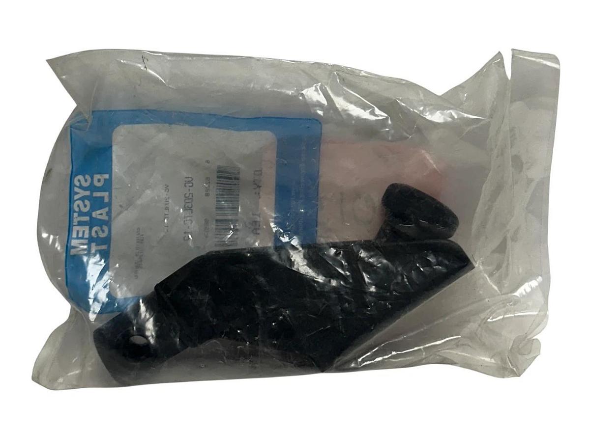 Used 2 SYSTEM PLAST VG-203LTC-12 / VG203LTC12 SWIVEL BRACKET SUPPORTS FOR RAILS NSFS