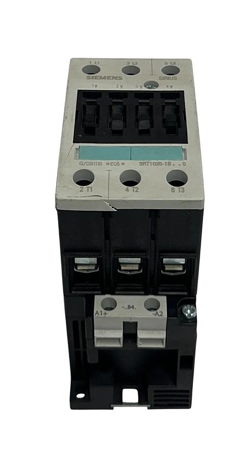 Used SIEMENS 3RT1035-1BB40 / 3RT10351BB40 SIRIUS CONTACTOR 230-690V 50/60Hz USNP