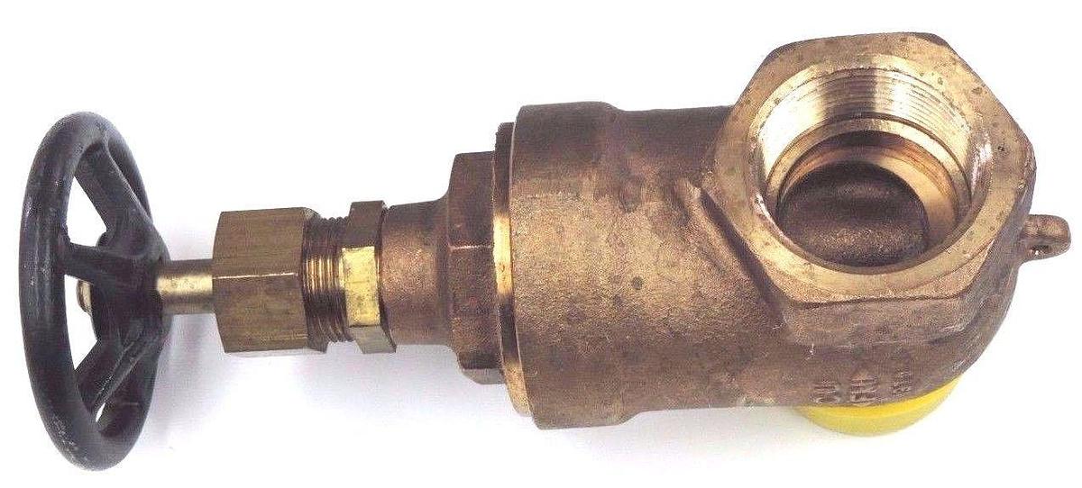 Used NEW CRANE CO. CAT. 451 CHECK VALVE 1-1/2" 175W