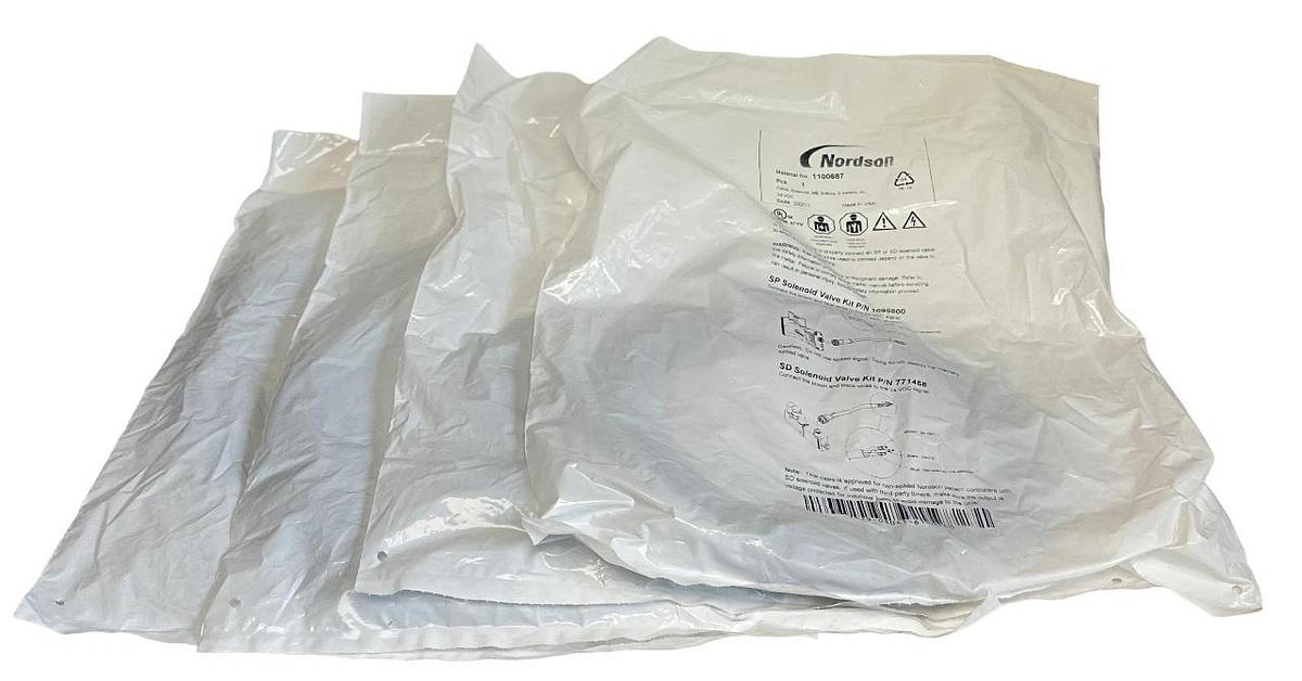 Used 4 NEW SEALED NORDSON 1100687 SOLENOID CABLE KITS M8 3-WIRE 5M 24VDC NSFS