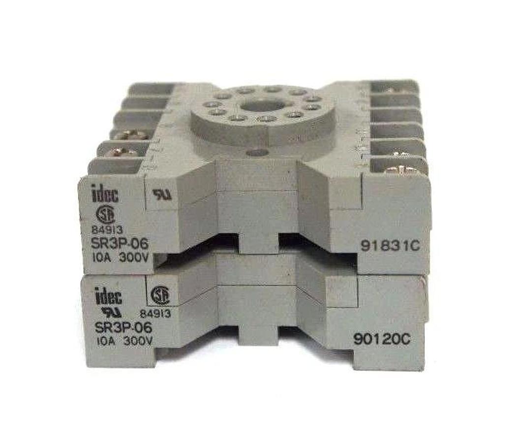 Used IDEC SR3P-06 RELAY BASE 10A 300V - LOT OF 2