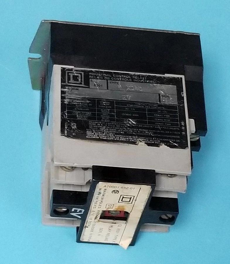 Used SQUARE D 8501-X040 CONTROL RELAY SER. A, FORM HV, 8501X040 W/ 9998X44 COIL
