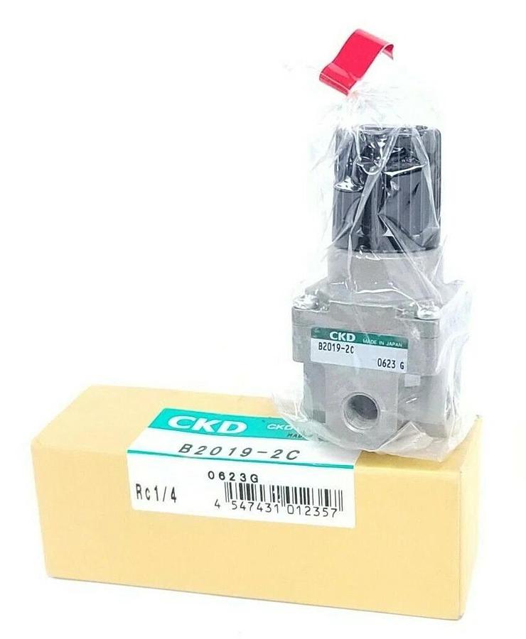 Used NIB CKD B2019-2C PRESSURE REGULATOR RC 1/4IN PANEL MOUNT B20192C