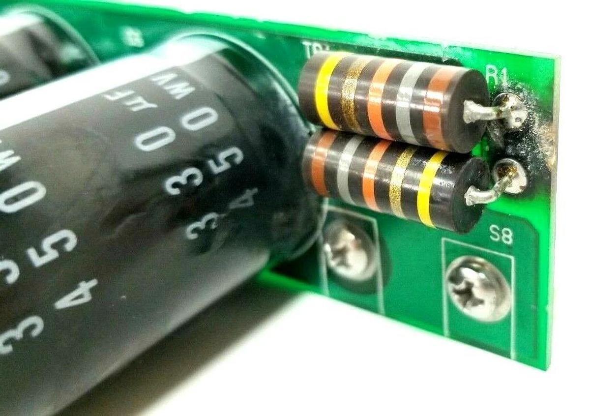 Used ADEPT TECHNOLOGY 10337-15500 BOARD 1033715500 (DAMAGED)