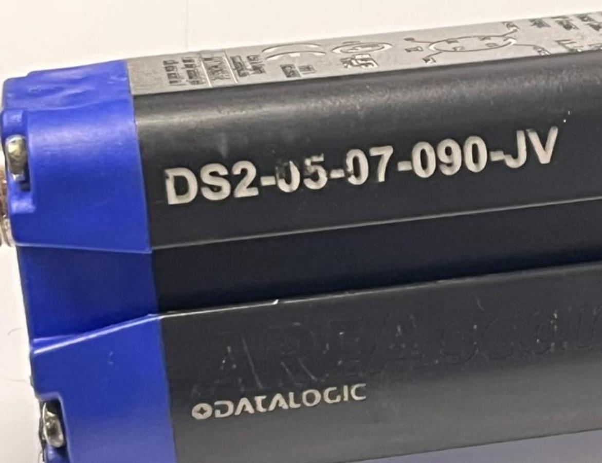 Used DATALOGIC DS2-05-07-090-JV Light Grid Set 900mm H 5m Range 7mm Beam Sep