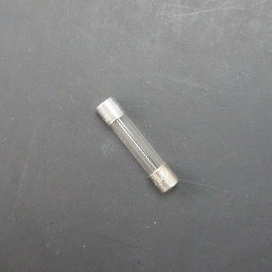Used BOX OF 96 NEW COOPER BUSSMANN BK/AGC-4 BUSS FUSES 4AMP 250VAC