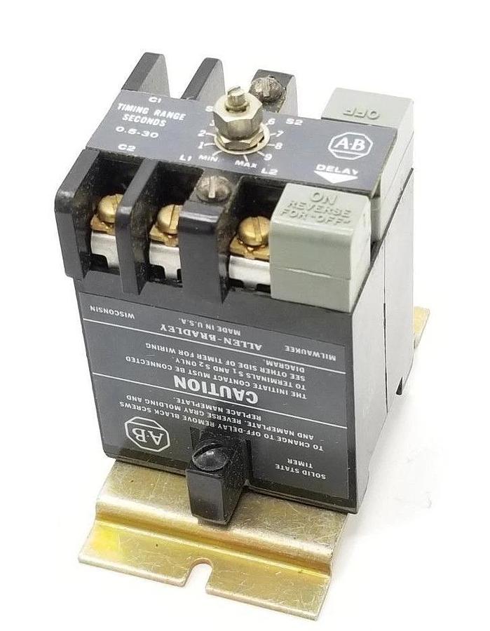 Used ALLEN-BRADLEY 852S-NSB SOLID STATE TIMER SER F, 0.5-30SEC, 852SNSB
