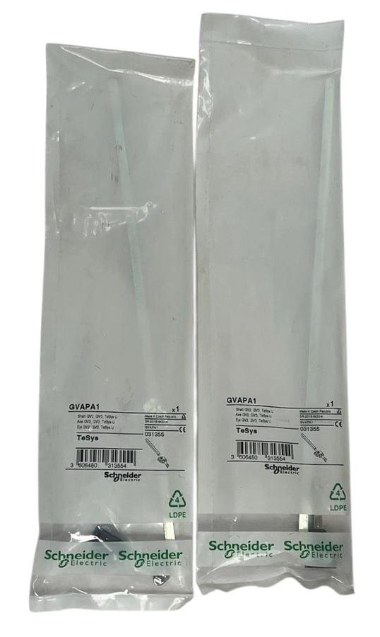 Lot of 2 Schneider Electric GV2APN02 TeSys GV2 Extended Rotary Handle Kits IP54