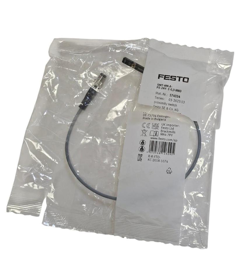 Used NEW FESTO SMT-8M-A-PS-24V-E-0,3-M8D PROXIMITY SWITCH MAT. NR: 574334