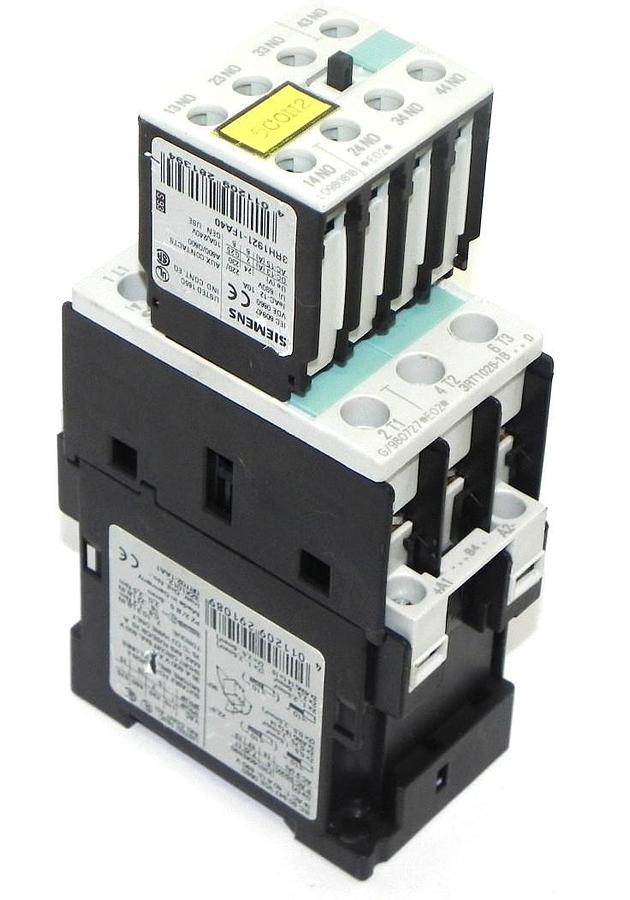 Used SIEMENS 3RT1025-1B CONTACTOR WITH 3RH1921-1FA40 CONTACT BLOCK