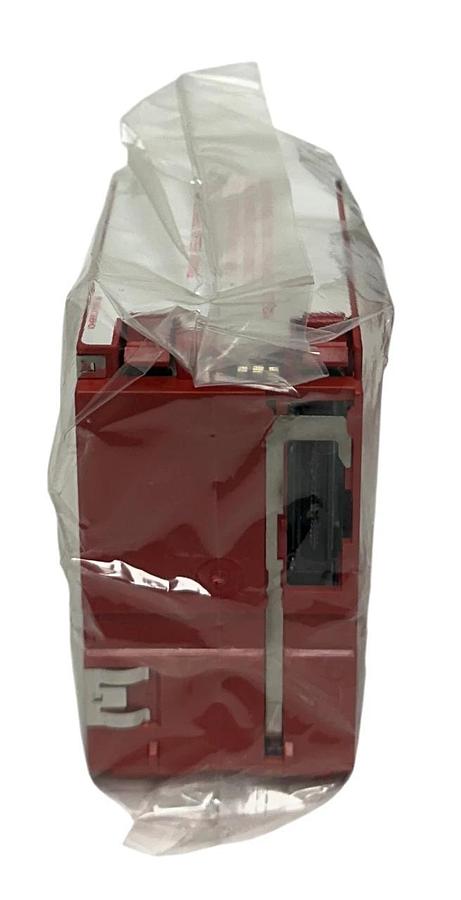 MITSUBISHI Q63P MELSEC-Q POWER SUPPLY MODULE 24VDC INPUT / 5VDC OUTPUT RED NSMP