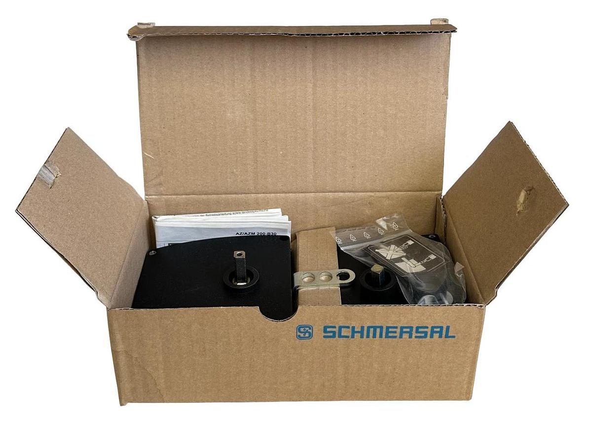 NEW SCHMERSAL AZ/AZM 200-B30-LTAG1P1-SZ ACTUATOR DOOR/HANDLE 101213362 AZ/AZM200