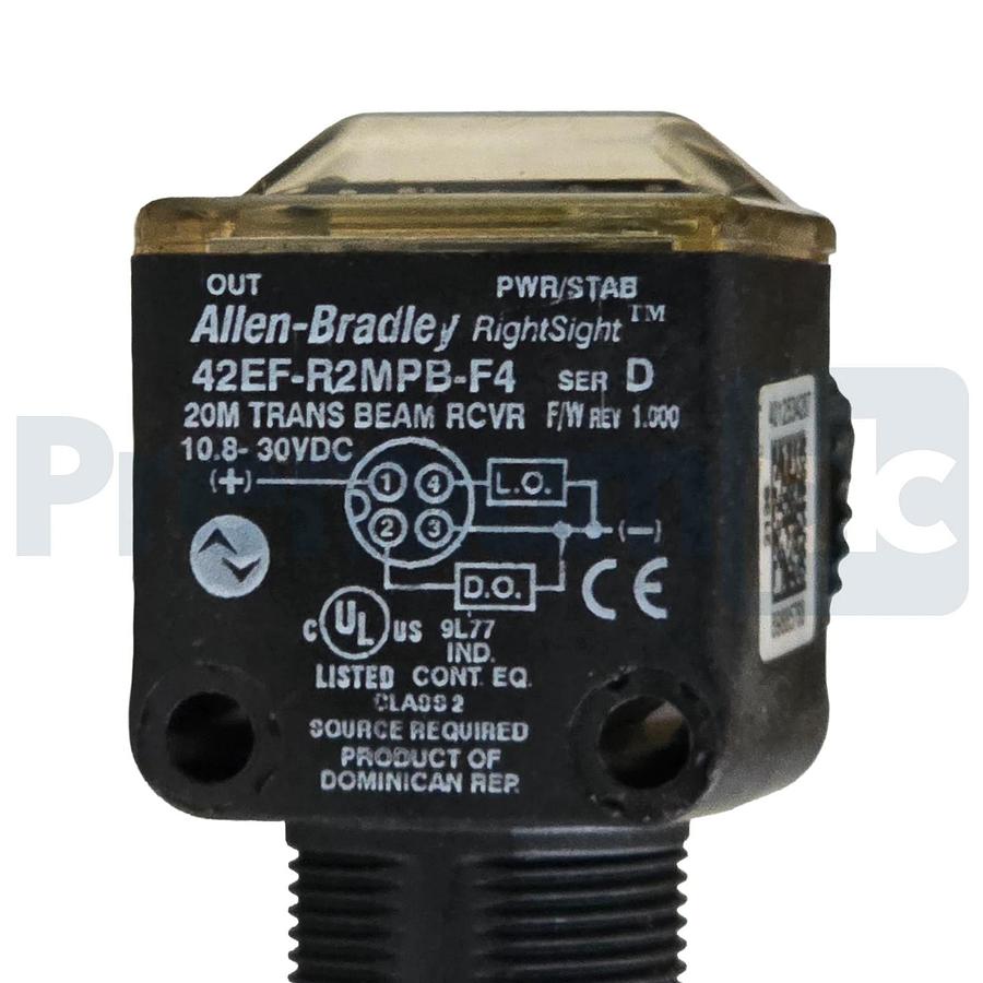 Used Allen-Bradley 42EF-R2MPB-F4 & 42EF-P2MPB-F4 /D RightSight Photoelectric Sensors